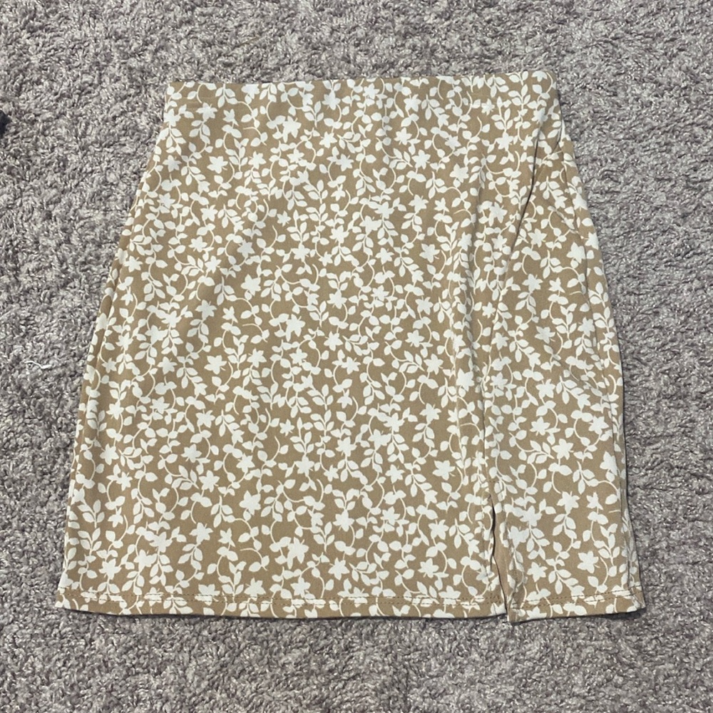 NWT Windsor Skirt with Slit XS